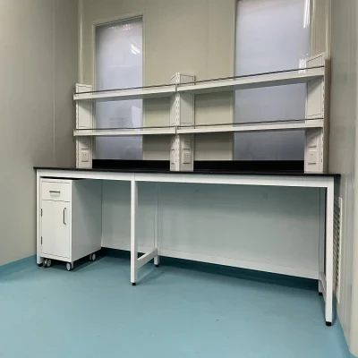 Bancadas e Armários de Laboratório
